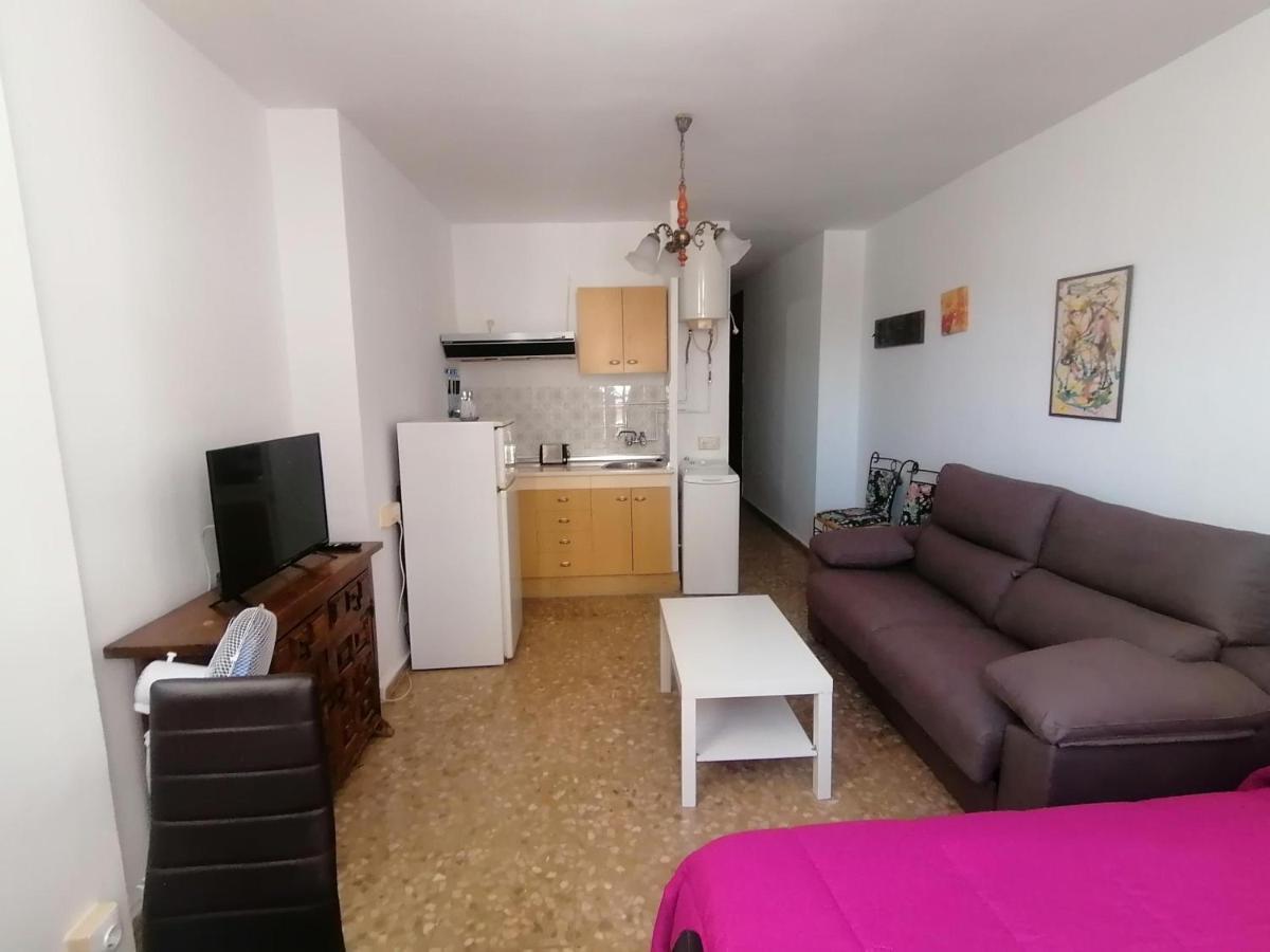 Estudio Nerja Luna Apartment Exterior photo